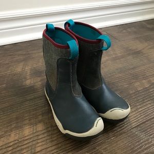Plae all weather rain snow boots, boy/girl/unisex